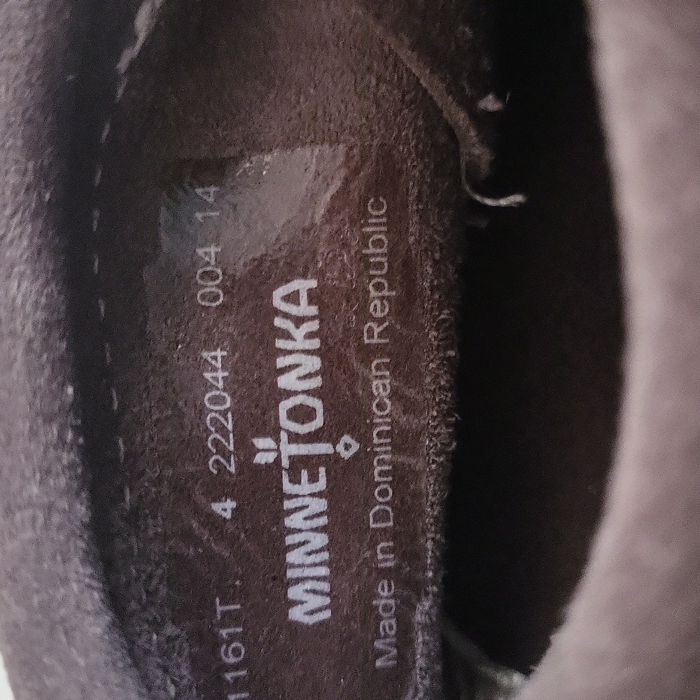 Minnetonka Infant's Riley Booties - Picture 3 of 4